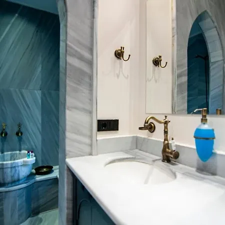 Cozy With A Turkish Bath,in Heart Of Ayasofia Appartement *